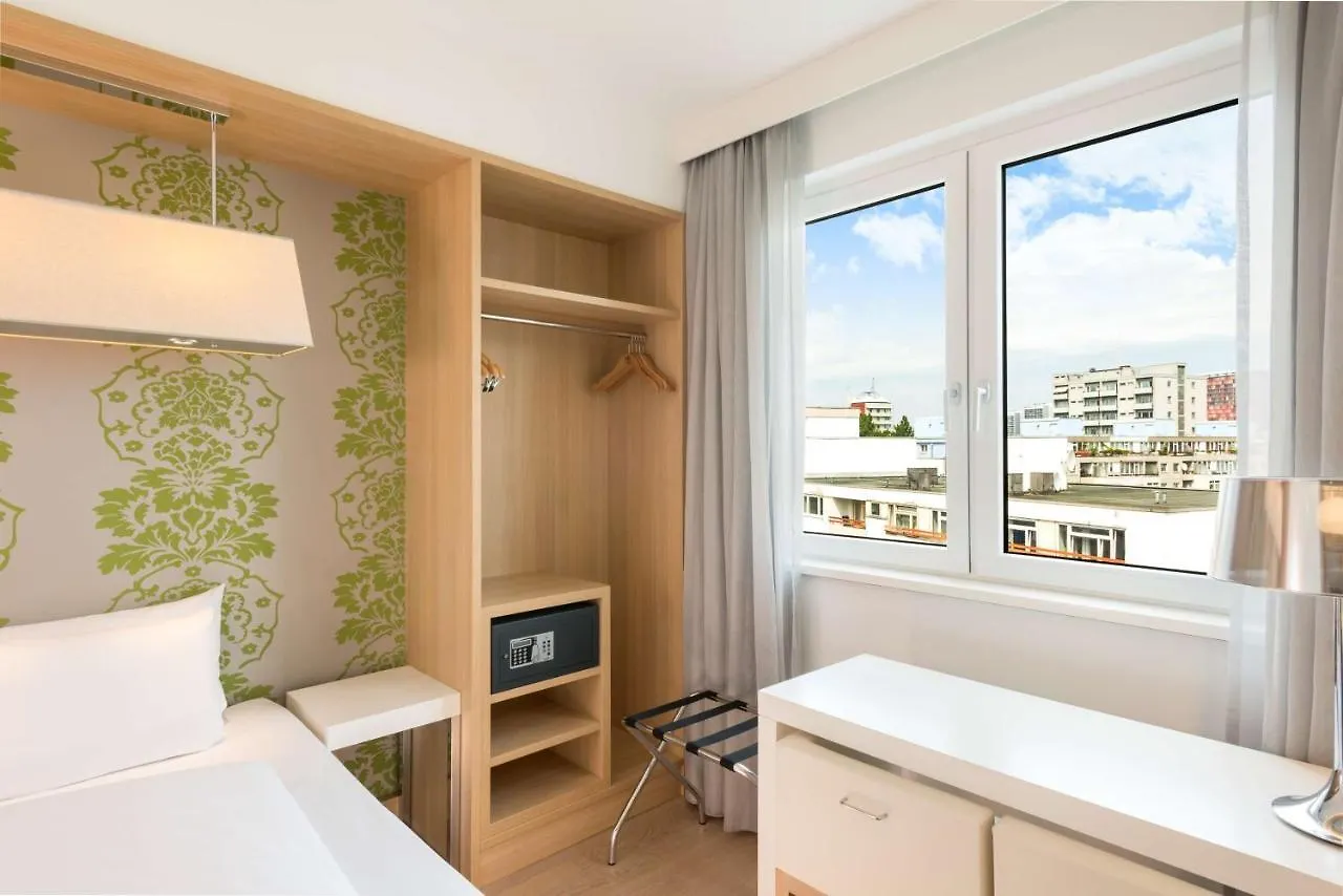 NH Berlin Potsdamer Platz Hotel
